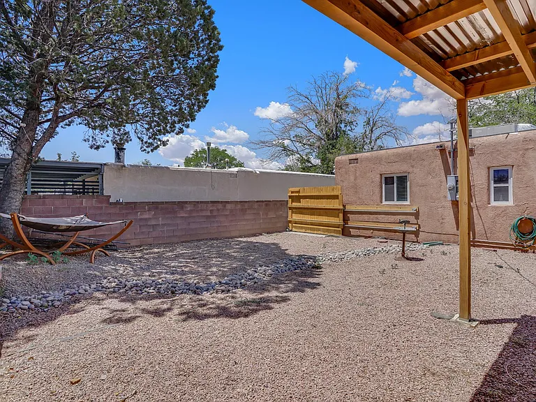 2518 Cagua Dr NE — Photo 16