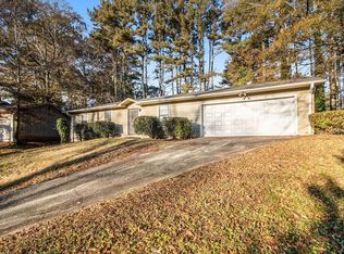 6080 Cherokee Valley Ct, Lithonia, GA 30058
