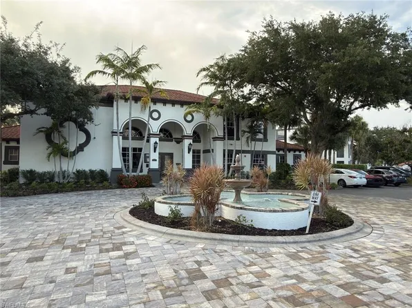 7945 Preserve Cir APT 523, Naples, FL 34119