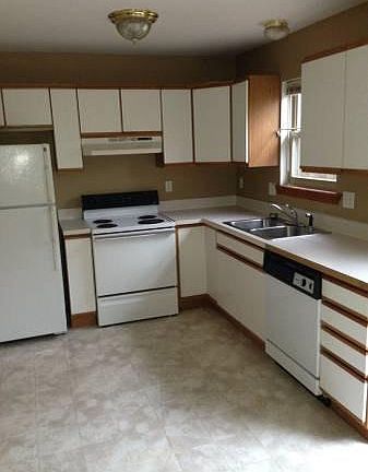3rd image of 3758 W Water St APT D