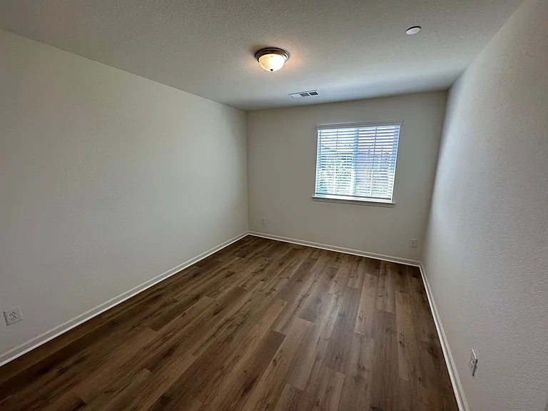 10720 Padua Way — Photo 16