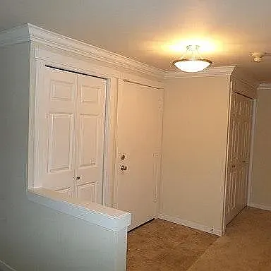 S 284th Ln — Photo 4