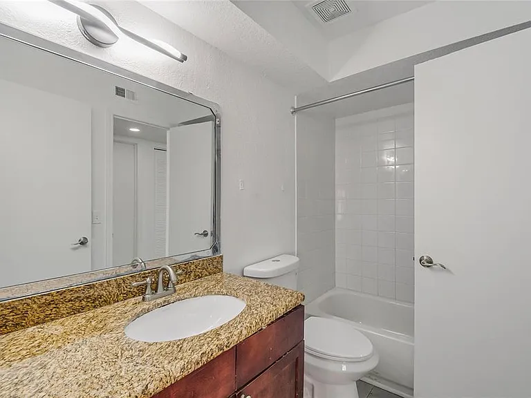 5120 Conroy Rd #28 — Photo 38