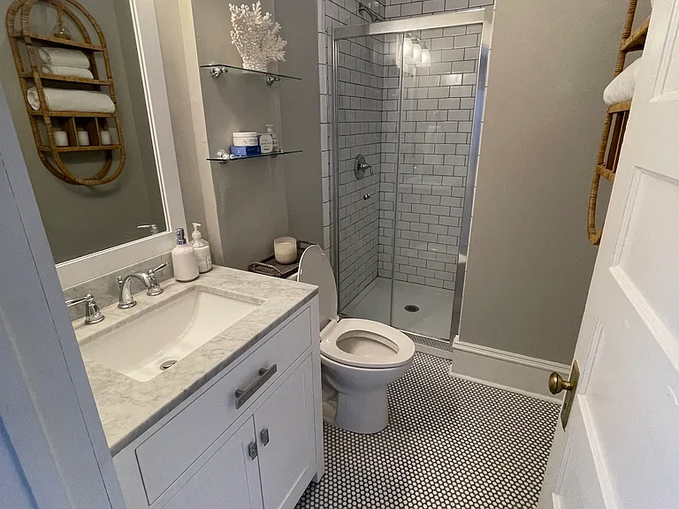 Bathroom 2