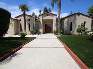 153 Kings Dr, Reedley, CA 93654