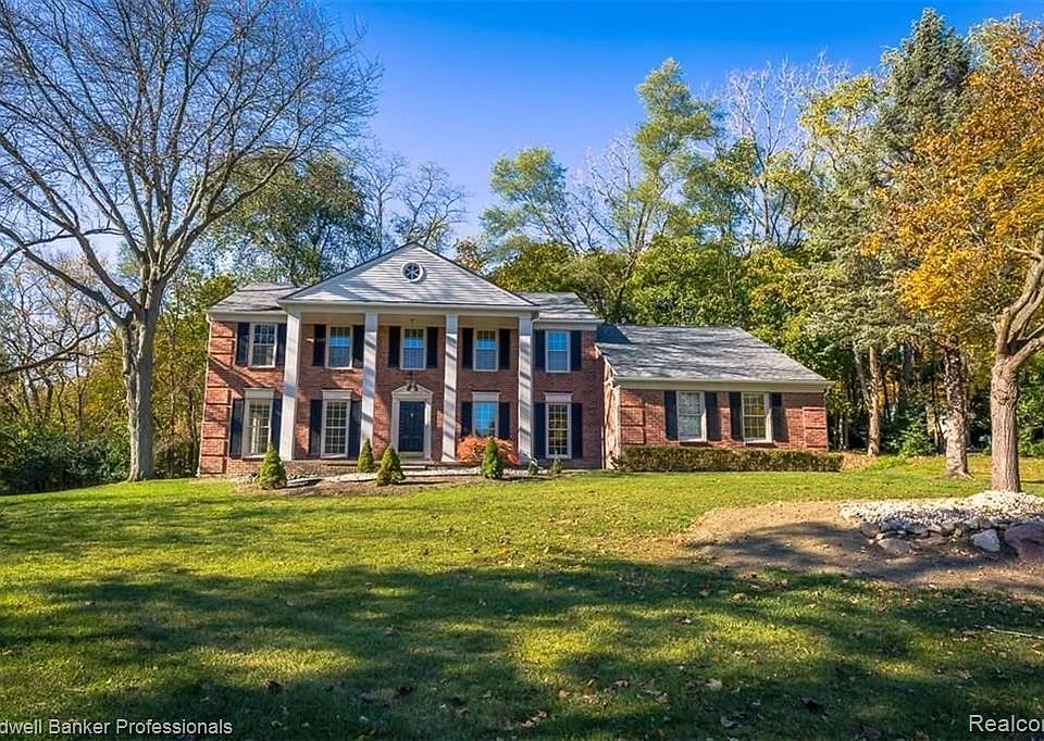7322 Sandy Creek Ln