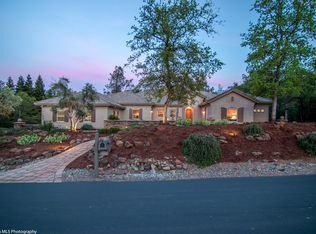 13093 Tierra Heights Rd, Redding, CA 96003