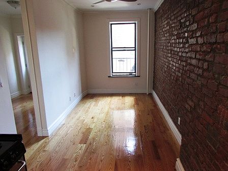 2nd image of 34 Prince St