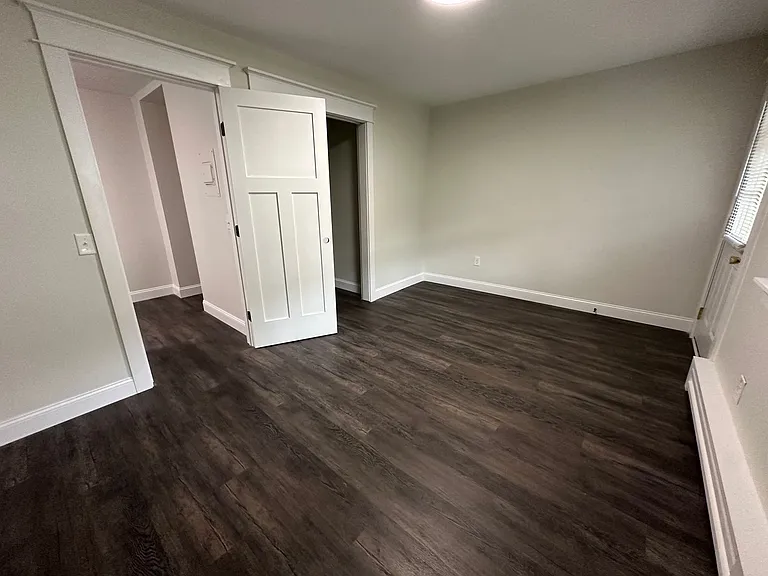 320 Hillview Place — Photo 25