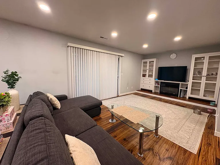 6425 S Dayton St #102 — Photo 1