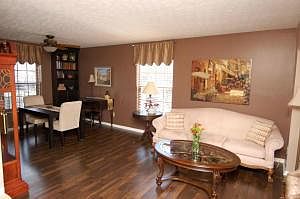 3rd image of 5040 Highland Meadows Dr