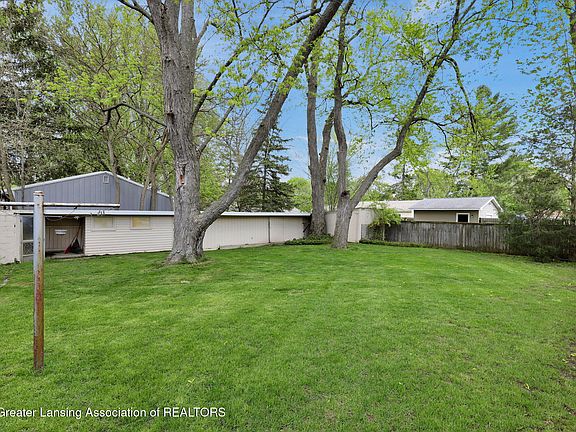 5th image of 4604 Holt Rd