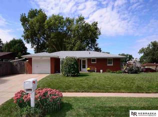 2501 S 55th St, Lincoln, NE 68506
