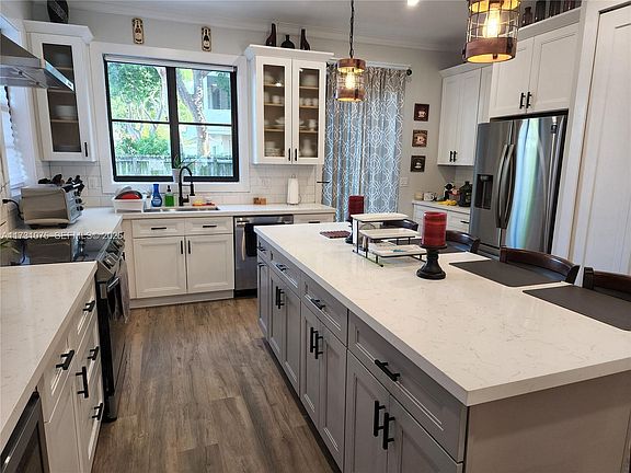 2nd image of 35 Bass Ave