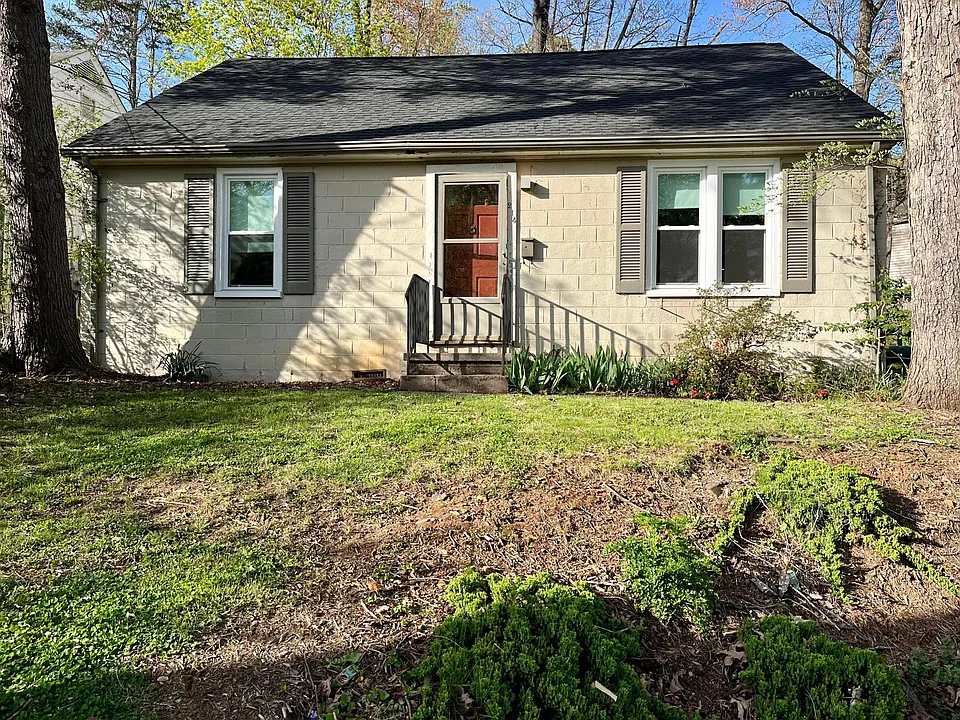 214 Shamrock Rd