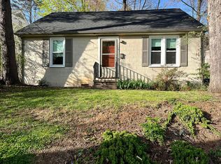 214 Shamrock Rd, Charlottesville, VA 22903