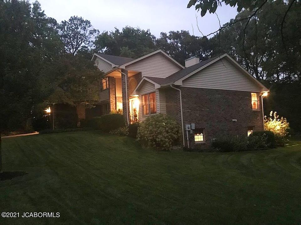 1st image of 3919 Terra Bella Dr