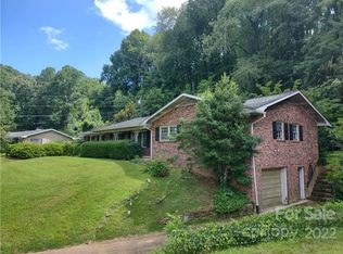 165 Springview Dr, Waynesville, NC 28786