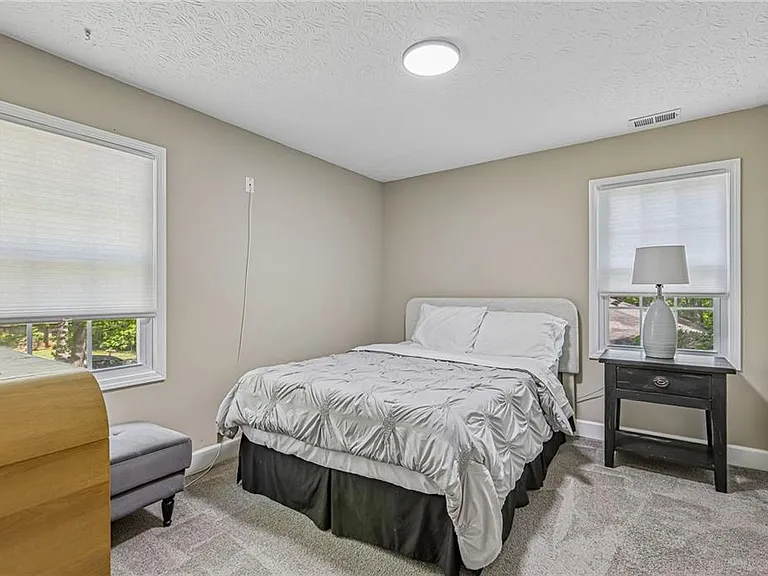 3898 Skidmore Dr — Photo 49