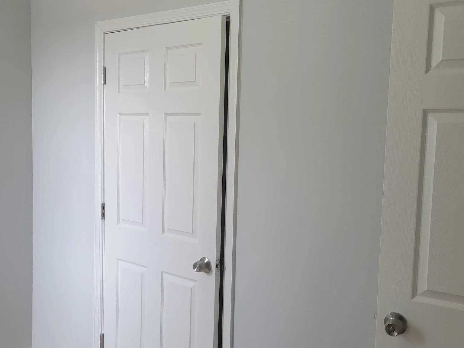 2 bed, 1.5 bath, $1,300 — Photo 4
