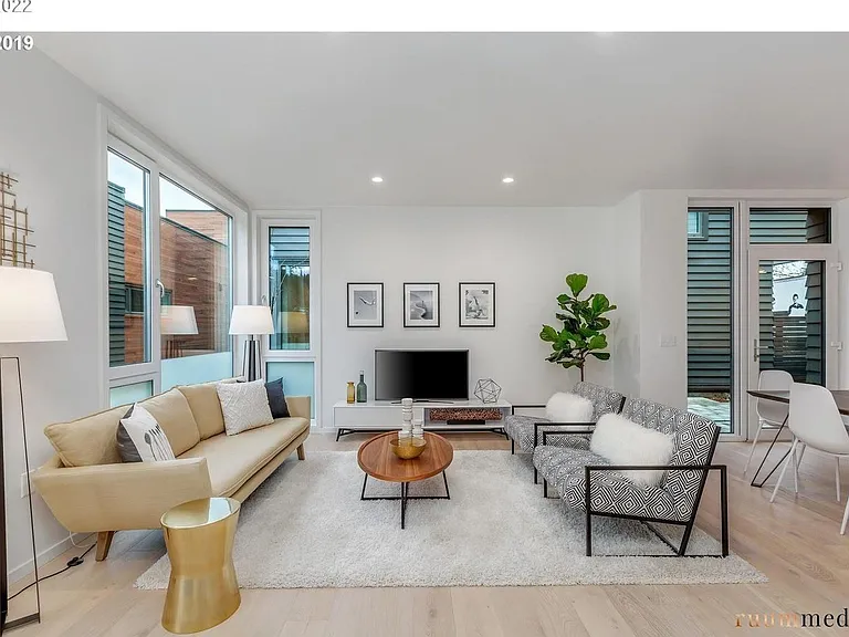 2035 SW Vermont St #2 — Photo 6