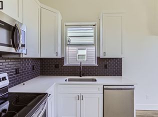 9060 NE Hoyt St UNIT 11, Portland, OR 97220