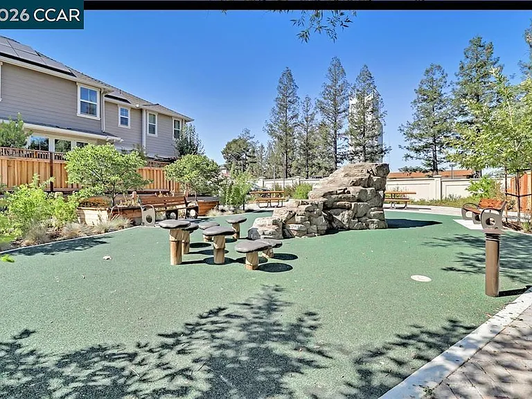 777 Country Club Dr — Photo 25
