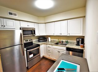 5200 Hilltop Dr APT HH21, Brookhaven, PA 19015