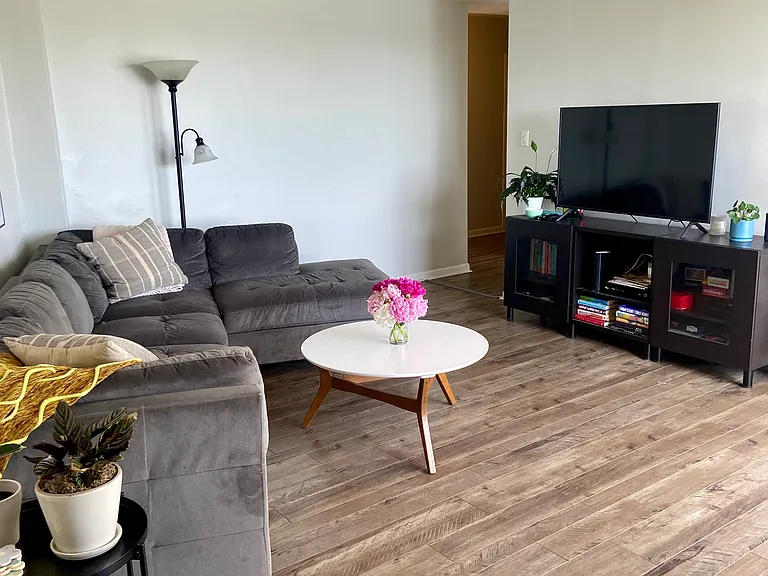 3410 N Lake Shore Dr #8F — Photo 5