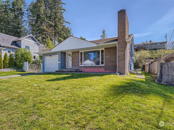 313 Del Monte Avenue, Fircrest, WA 98466