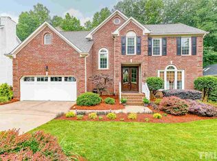 208 Coltsgate Dr, Cary, NC 27518