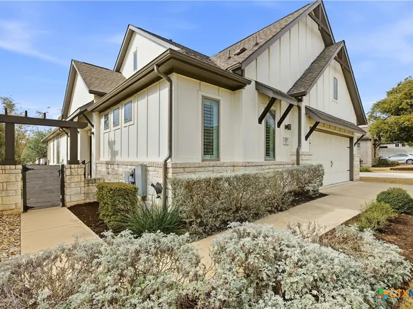 225 Diamondback Dr, Georgetown, TX 78628