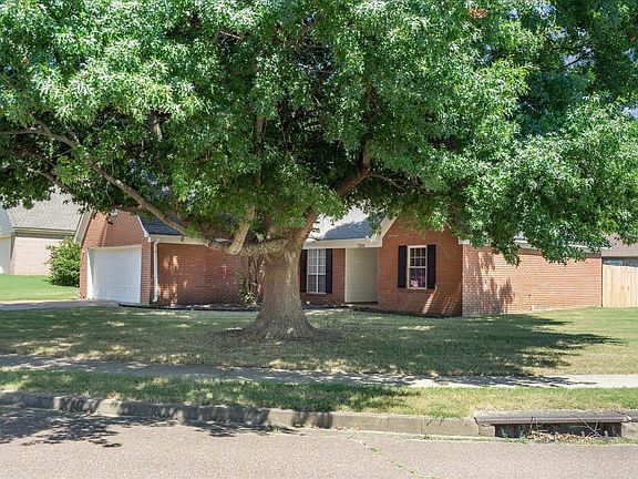 3rd image of 7284 Noah Ln
