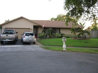 631 SW 159th Ter, Sunrise, FL 33326