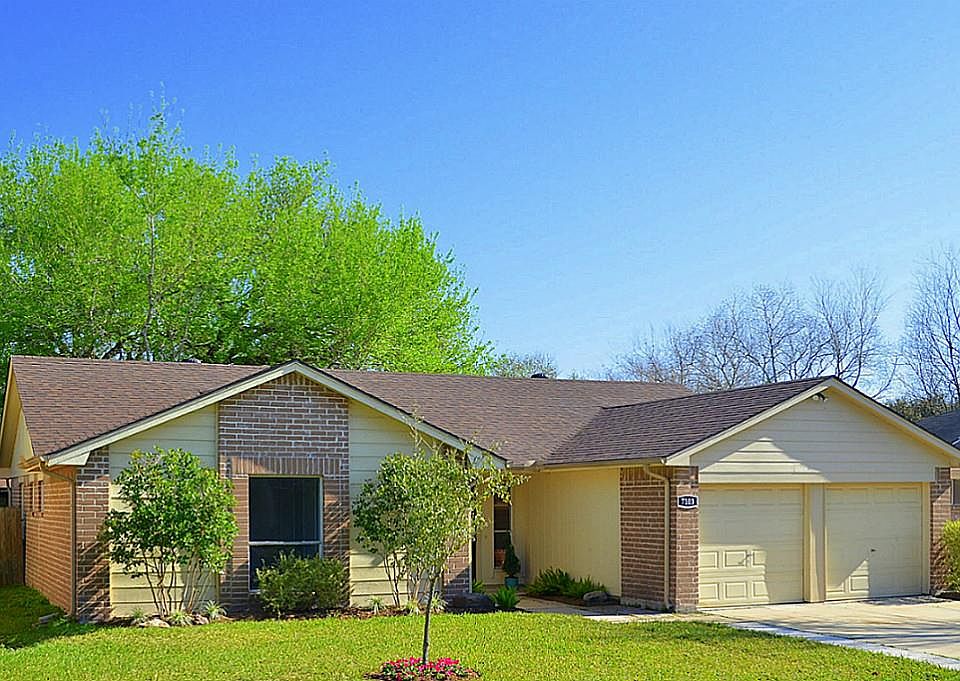 1st image of 7103 Pickett Dr