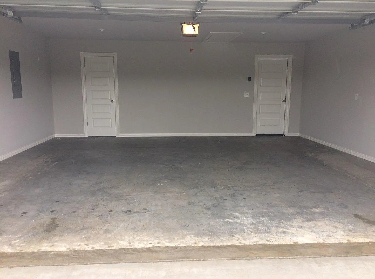 3 bed, 1620 sqft, $2,400 — Photo 3