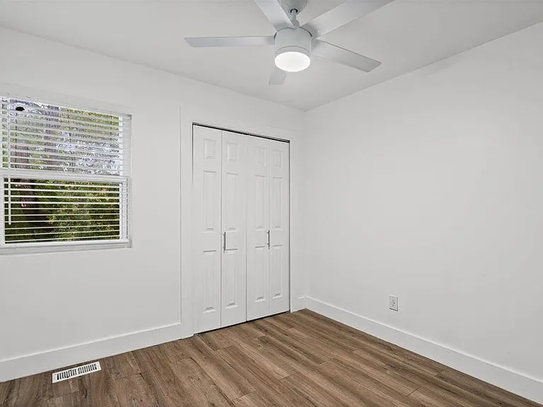 6401 Chimney Creek Cir #A — Photo 15