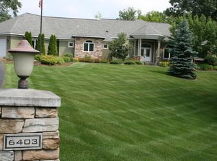 6403 Sand Castle View Dr, Holland, MI 49423