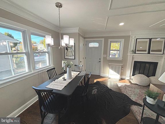 5th image of 6519 Parkway Ct
