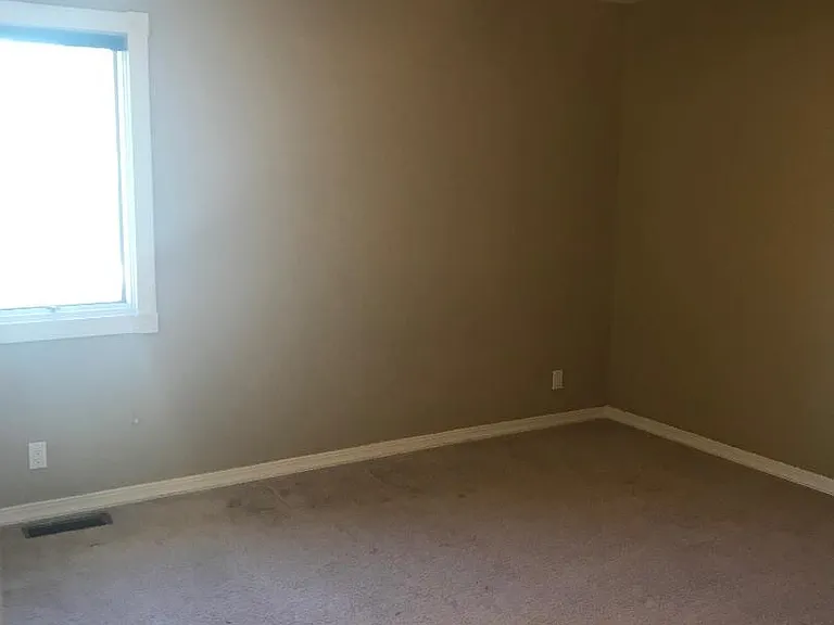 621 Buckingham Dr — Photo 13