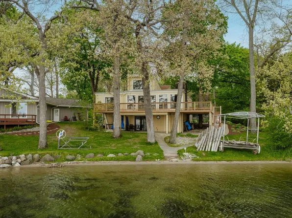 N9238 South Shore DRIVE, East Troy, WI 53120