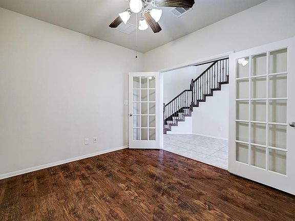 3rd image of 6019 Russett Meadow Ct