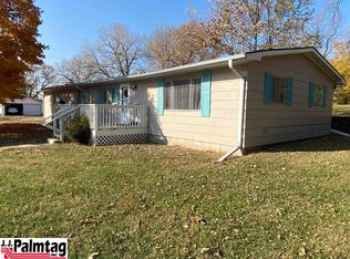 609 10th St, Humboldt, NE 68376