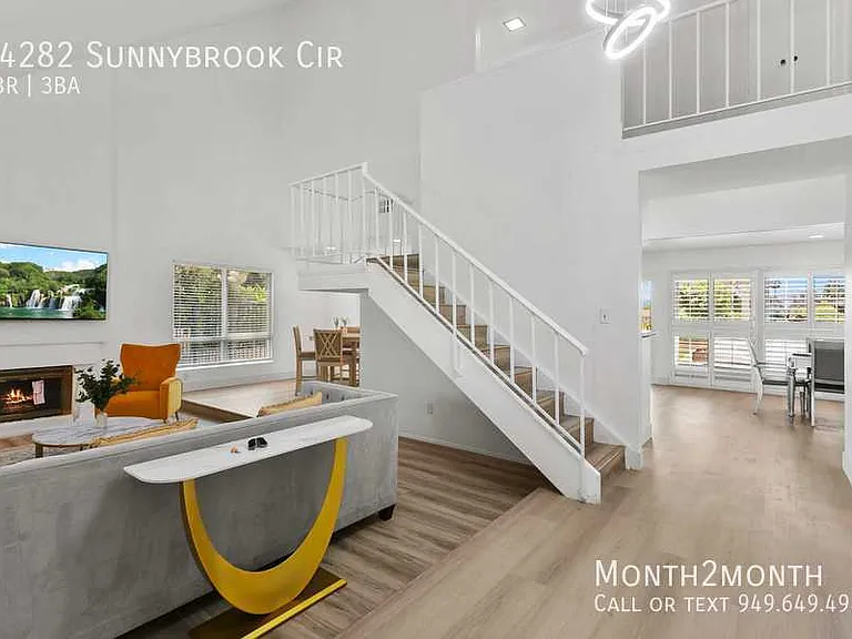 24282 Sunnybrook Cir — Photo 3