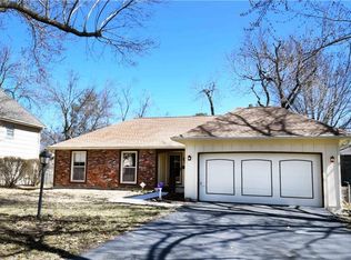 10011 Connell Dr, Overland Park, KS 66212