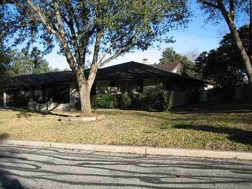 1st image of 509 CANDLEGLO DR