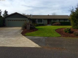 27909 Green Oaks Dr, Eugene, OR 97402