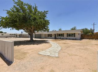 21061 Sandia Rd, Apple Valley, CA 92308