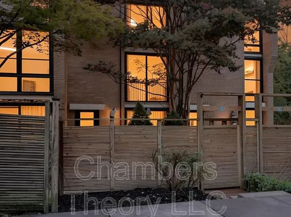 11475 Washington Plz W, Reston, VA 20190
