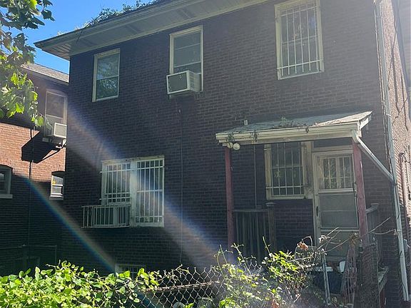 5th image of 5968 Degiverville Ave